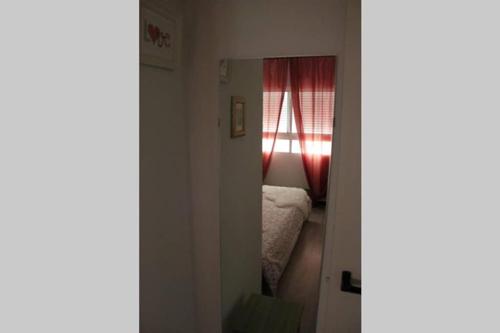 Apartamento Completo, 2Min De La Playa Málaga Exterior foto